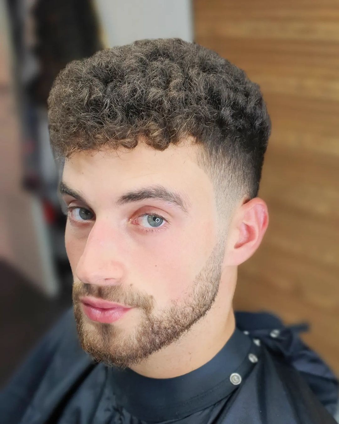 תספורת מודרנית